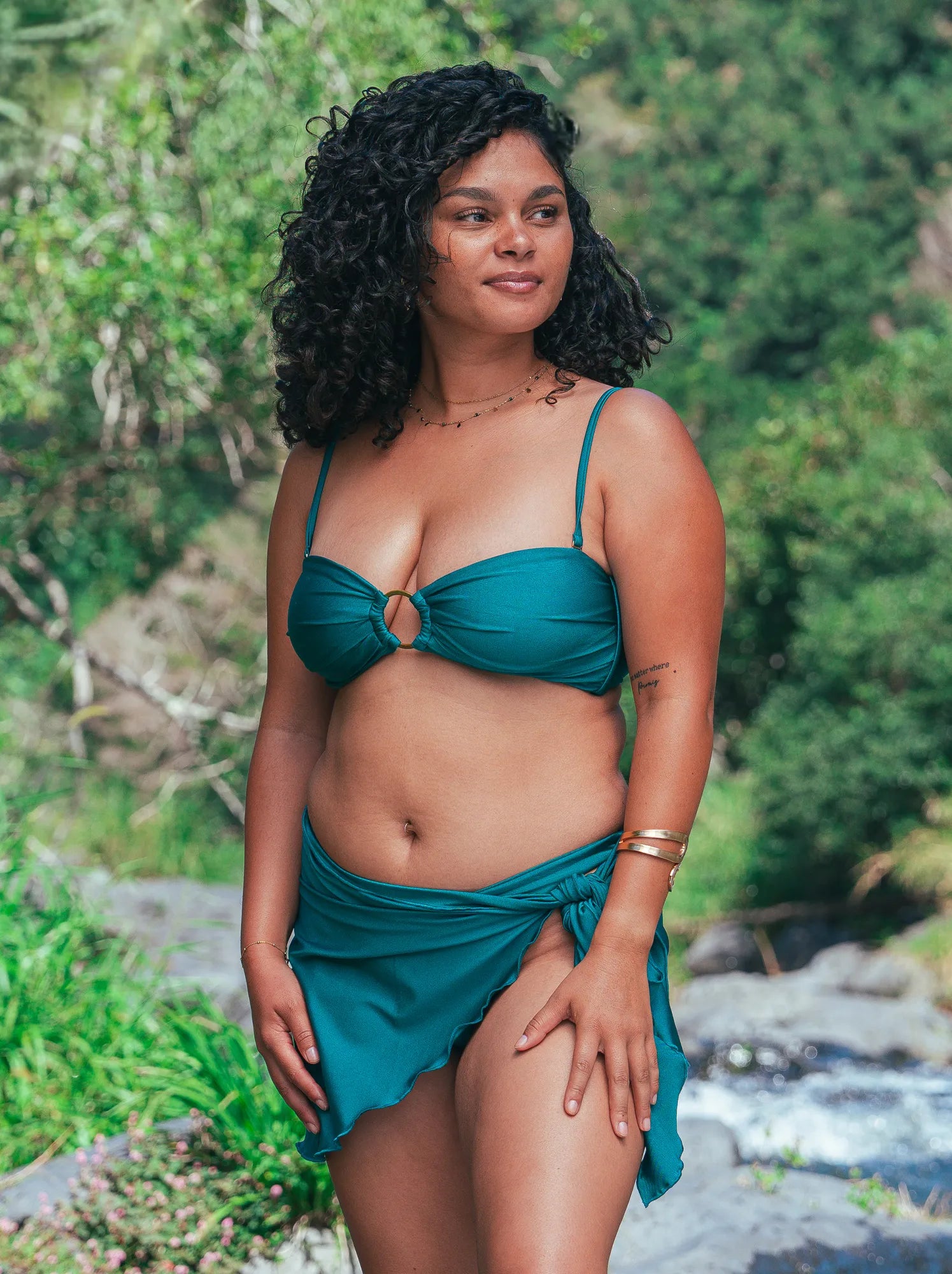 Pareo sarong femme motif Lagon Profond - 3/4 - Hoalulu